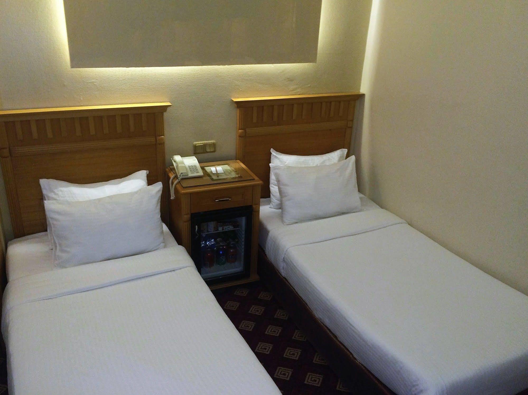 Park Star Hotel Taksim Istanbul Eksteriør bilde